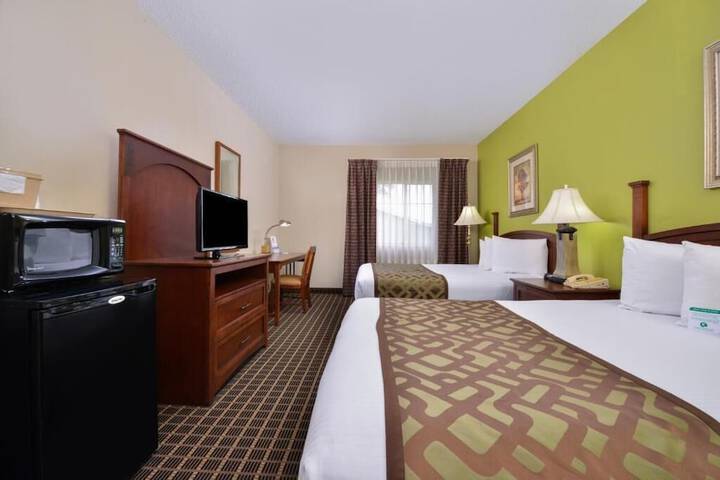 Room 12 of 23