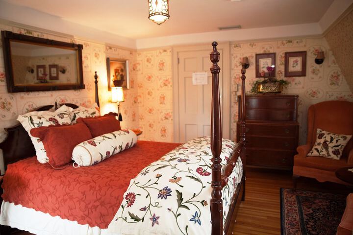 Room 43 of 74