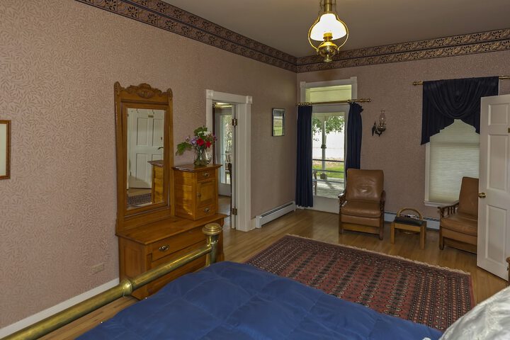 Room 97 of 115