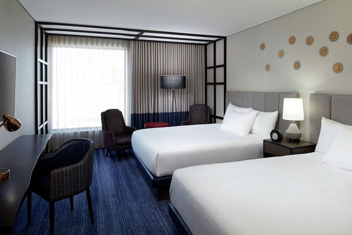 Room 29 of 102