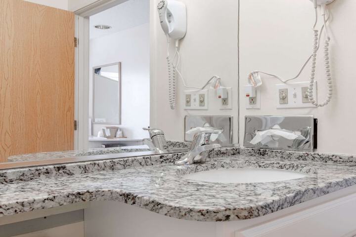 SureStay Hotel by Best Western Christiansburg Blacksburg