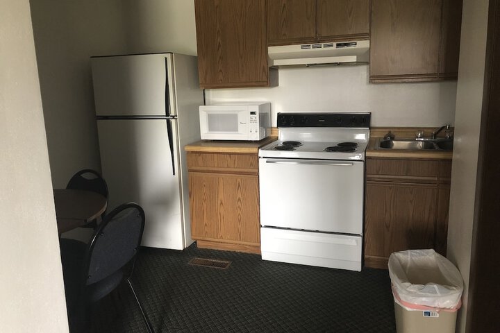 Room 30 of 37