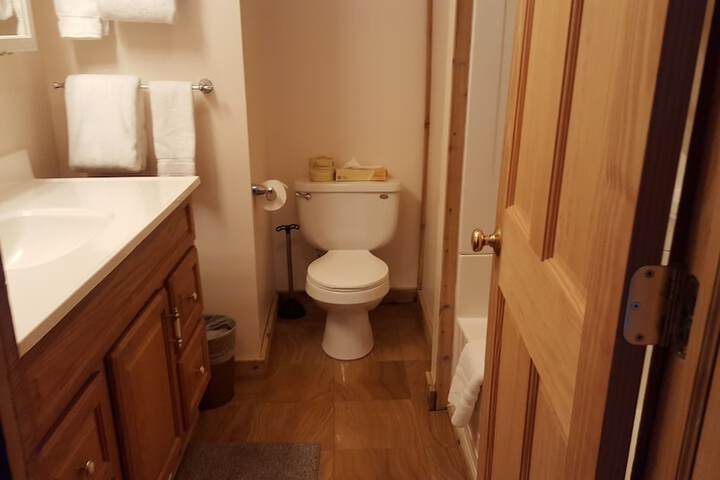 Room 102 of 155