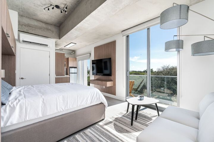 Milan Aventura Hotel