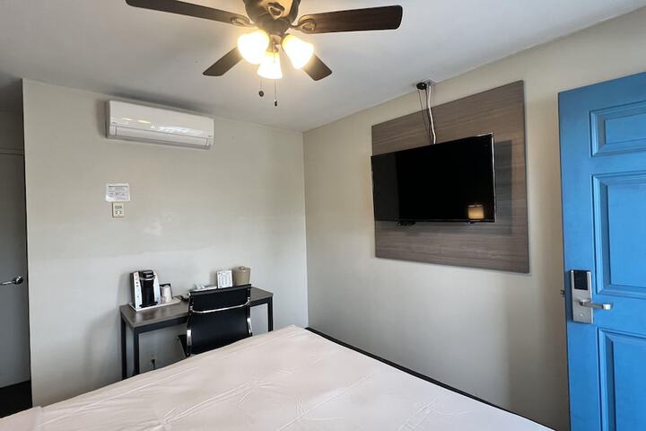 Room 47 of 88
