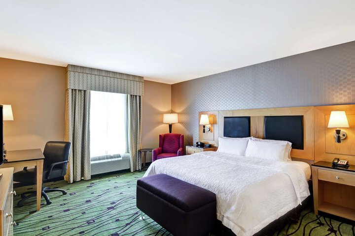 Room 26 of 62