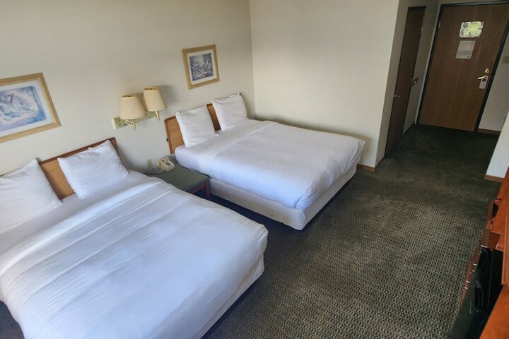 Room 16 of 16