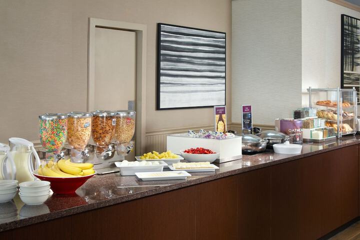 Breakfast/Coffee Service 17 of 24