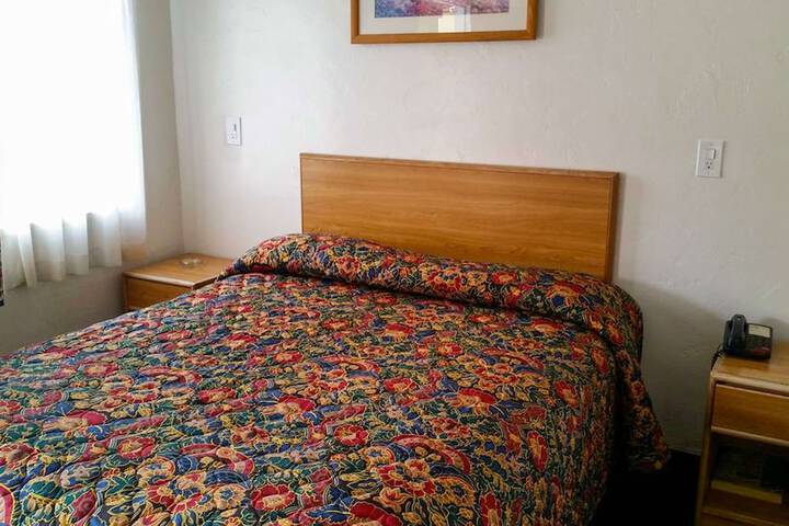 Room 25 of 36