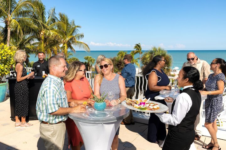 Sundial Beach Resort & Spa