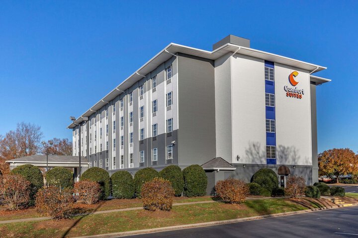 Hotel 3 of 49