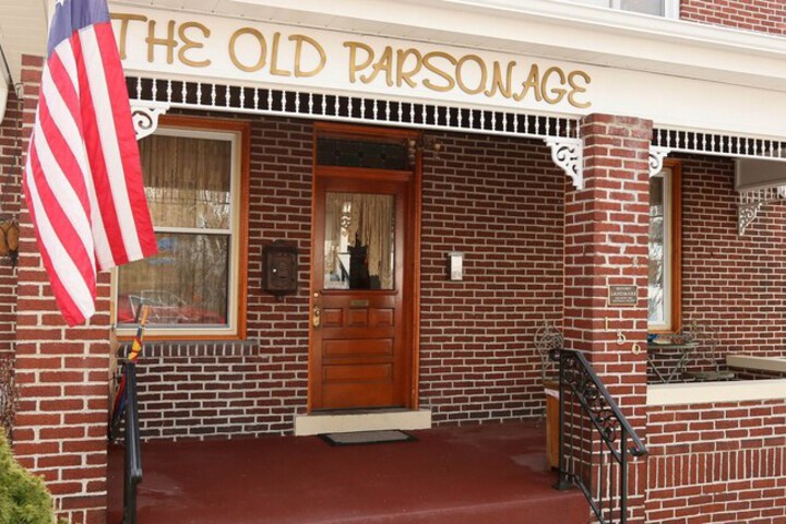 The Old Parsonage B & B