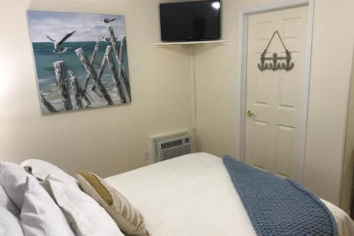 Room 21 of 44