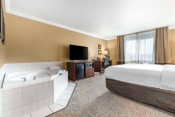 Room 55 of 62