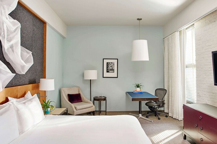 Room 35 of 54