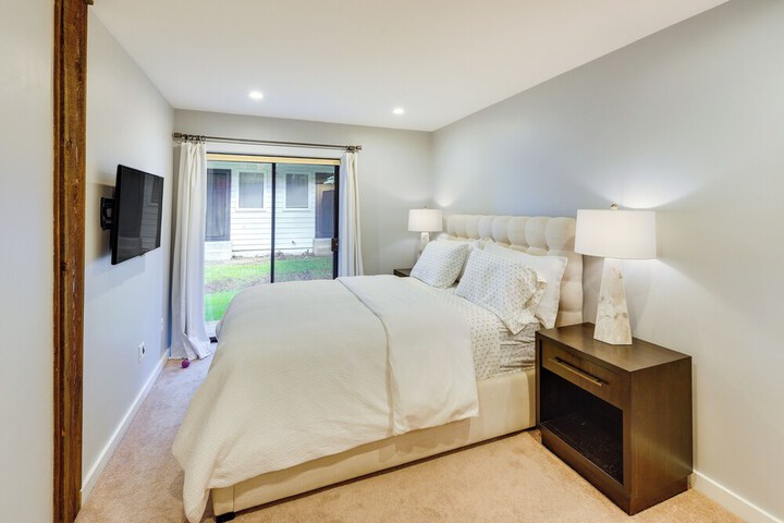 Walk to Main St. & Lifts: Ketchum Townhouse!