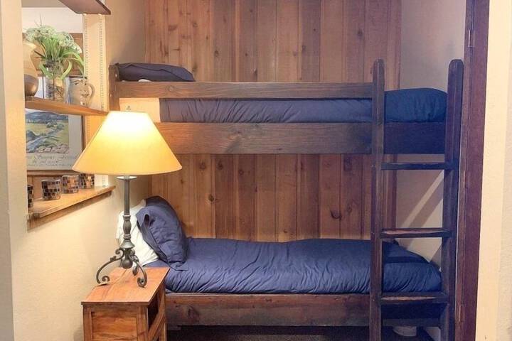 Room 16 of 41