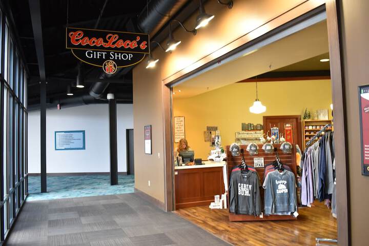 Gift Shop 51 of 58
