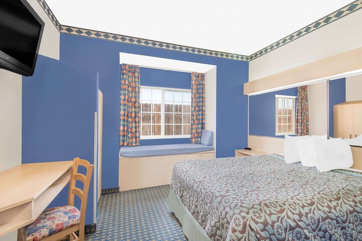 Room 19 of 58