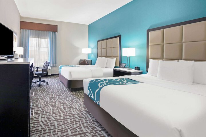 Room 16 of 28