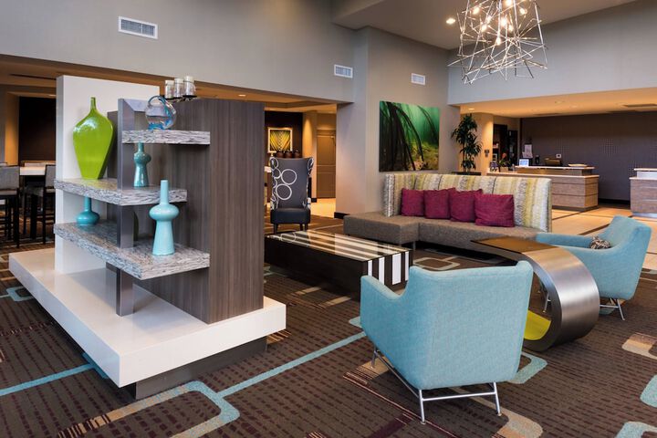 Hotel Interior 10 of 29
