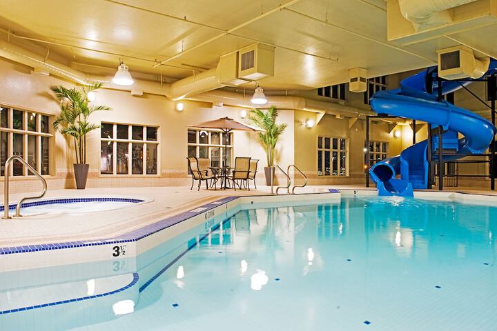 Pool 7 of 38