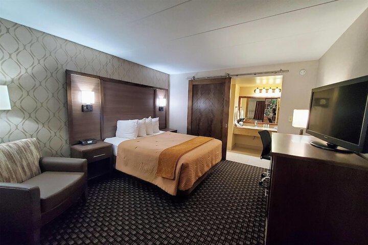 AmericInn by Wyndham Watertown