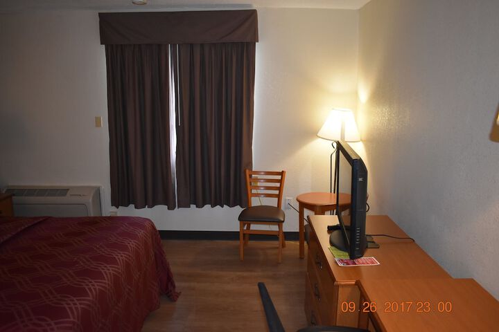 Room 23 of 35
