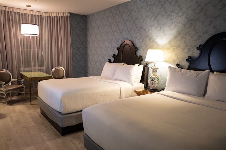 Room 16 of 34