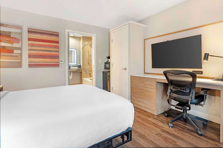 Best Western Plus Rancho Cordova Inn
