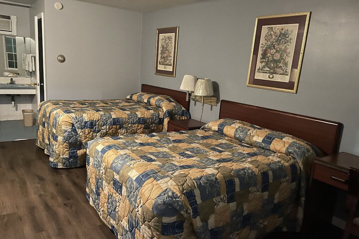 Room 29 of 46