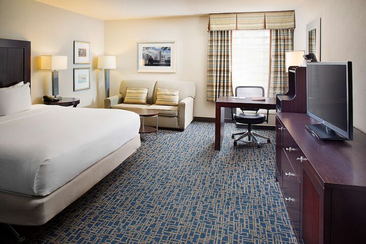 Room 20 of 33