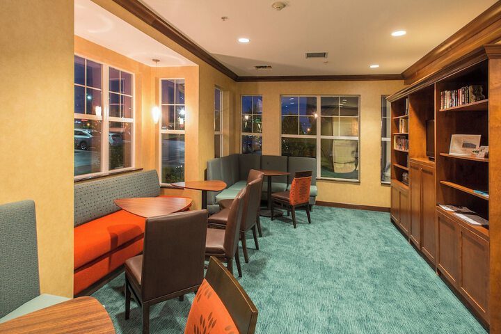 Hotel Interior 11 of 39