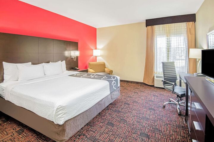 Room 29 of 34