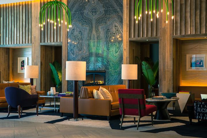 Hotel 7 of 124