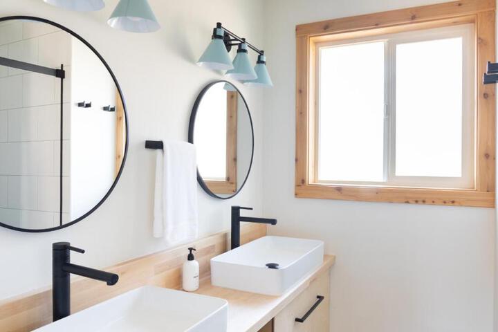 Gravity Haus Westport