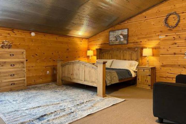 Strawberry River Ranch Cabin on 700 Acre Ranch