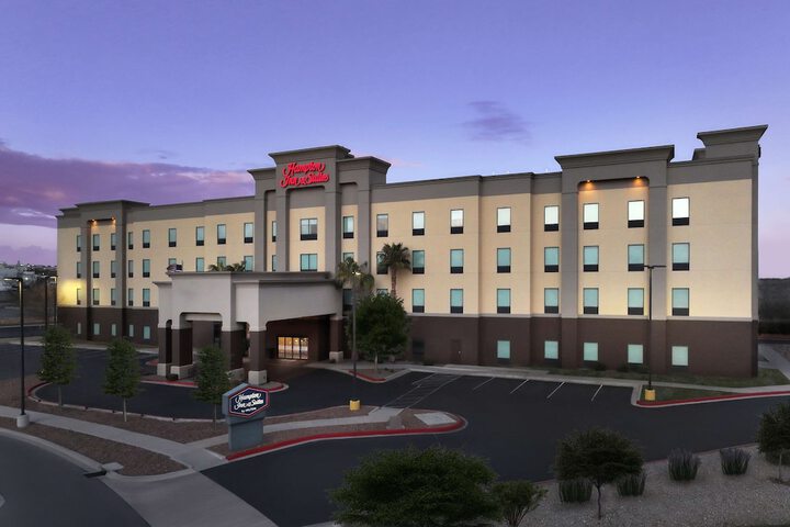 Hotel 2 of 34
