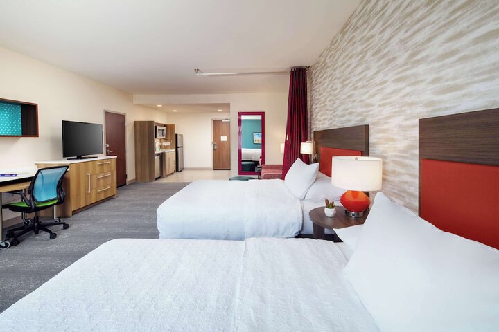 Room 30 of 65