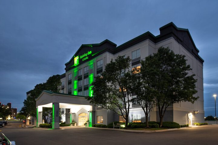 Hotel 4 of 72