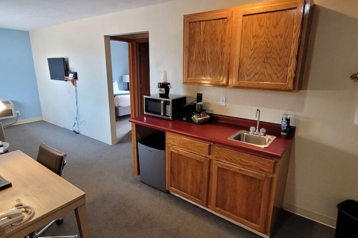 Room 19 of 42
