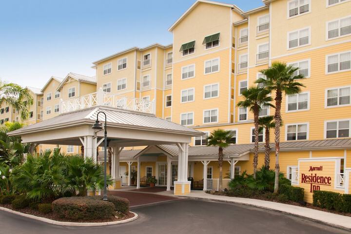 Hotel 2 of 43