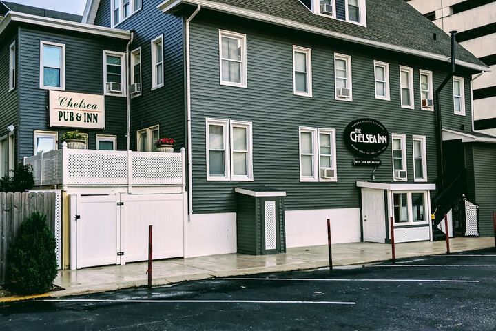 Hotel 2 of 119