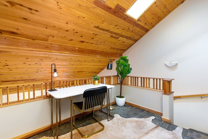 Chalet View Lodge