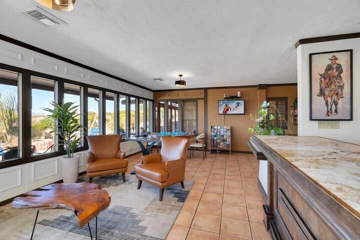 Tombstone Lookout Lodge SureStay Collection by Best Western