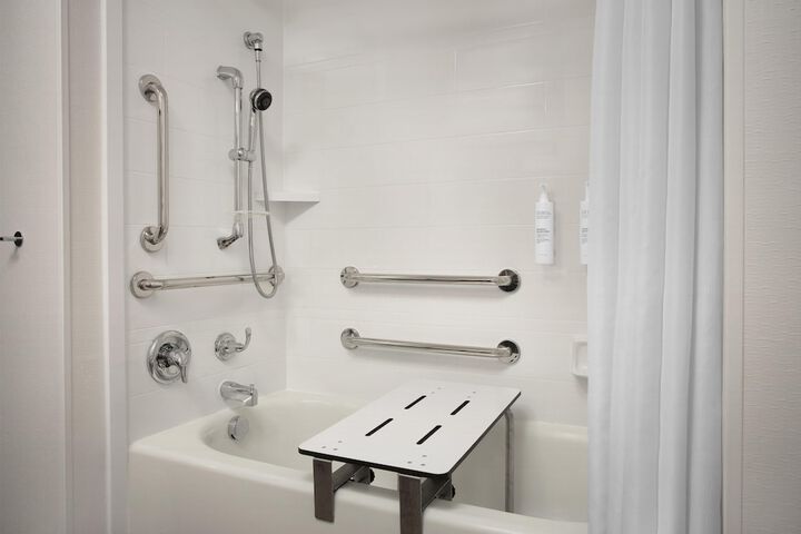 Hampton Inn & Suites Fayetteville