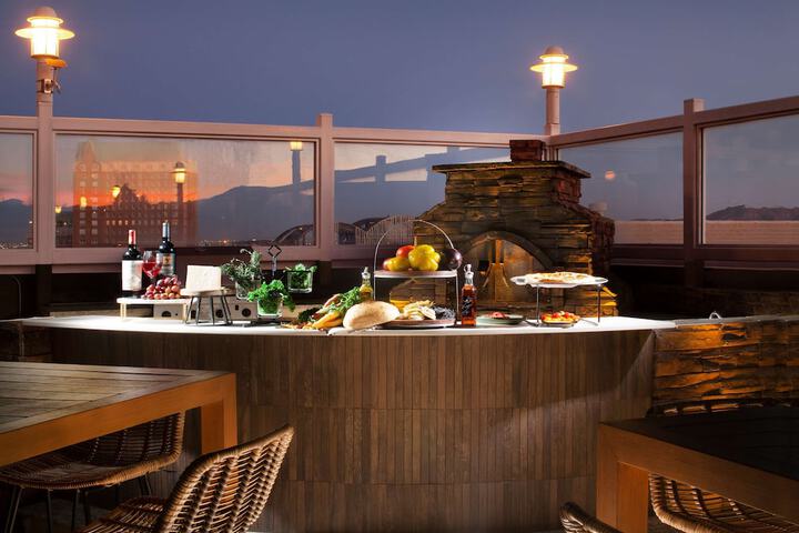 DoubleTree by Hilton El Paso Downtown
