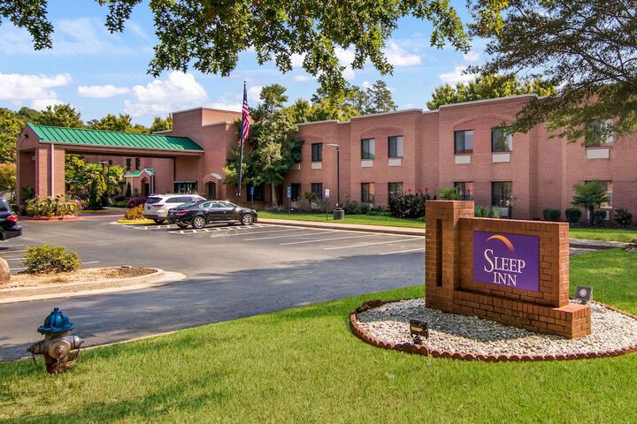 Hotel 3 of 57