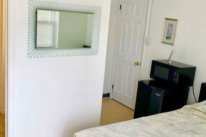 Room 20 of 36