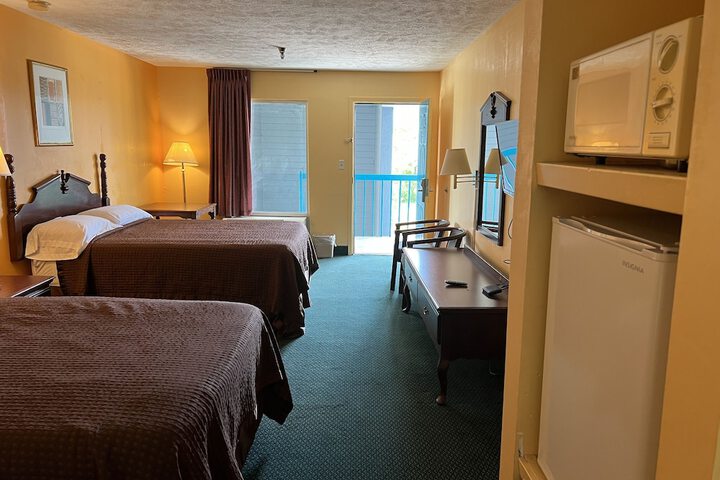Room 20 of 29